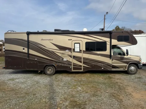 White 2017 Forest River Sunseeker 3050S for sale in Madison, NC