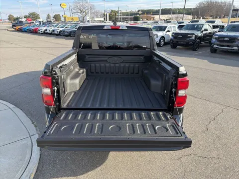 More photos of 2026 Ford Maverick Lobo High at Smart Ford, VA