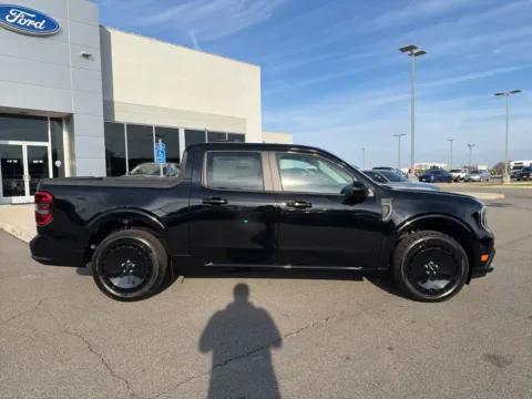 Photos of 2026 Ford Maverick Lobo High for sale in South Boston, VA at Smart Ford