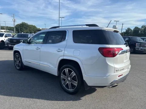 More photos of 2018 GMC Acadia Denali at Smart Ford, VA