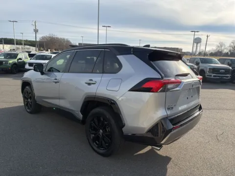 More photos of 2024 Toyota RAV4 Hybrid XSE at Smart Ford, VA