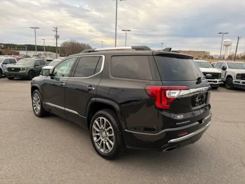 More photos of 2022 GMC Acadia Denali at Smart Ford, VA