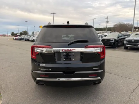 More photos of 2022 GMC Acadia Denali at Smart Ford, VA