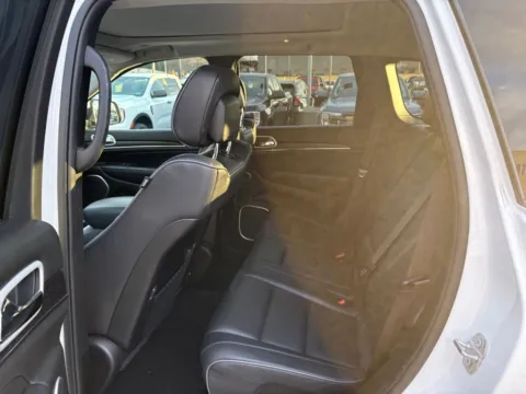 More photos of 2020 Jeep Grand Cherokee Summit at Smart Ford, VA