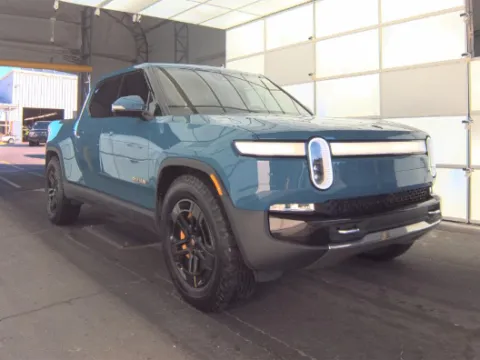 More photos of 2022 Rivian R1T Adventure at Smart Ford, VA