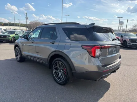 More photos of 2025 Ford Explorer ST-Line at Smart Ford, VA