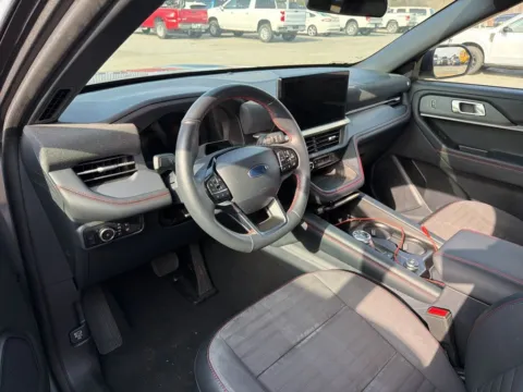 More photos of 2025 Ford Explorer ST-Line at Smart Ford, VA