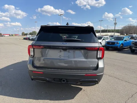 More photos of 2025 Ford Explorer ST-Line at Smart Ford, VA