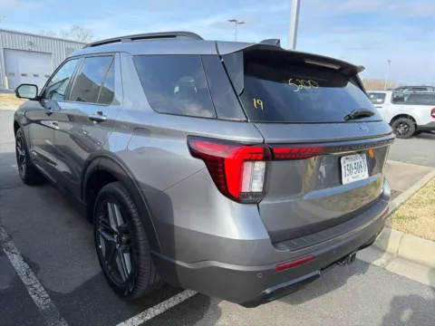 More photos of 2025 Ford Explorer ST-Line at Smart Ford, VA