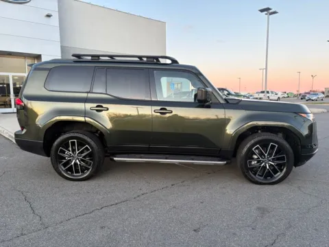 Photos of 2024 Lexus GX 550 Premium for sale in South Boston, VA at Smart Ford