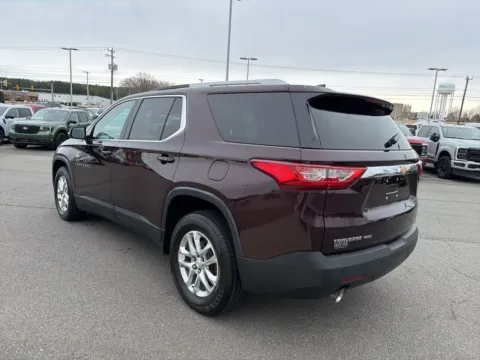 More photos of 2018 Chevrolet Traverse LT at Smart Ford, VA