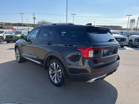 More photos of 2025 Ford Explorer Platinum at Smart Ford, VA