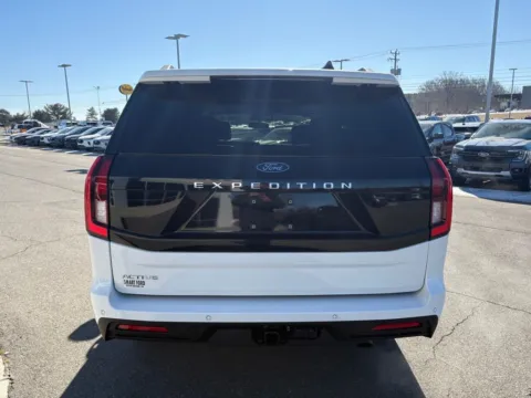 More photos of 2025 Ford Expedition Active at Smart Ford, VA