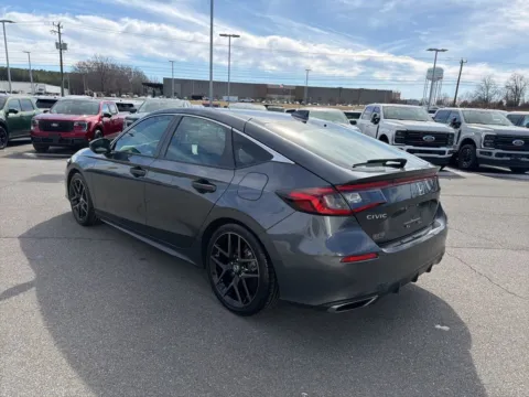 More photos of 2023 Honda Civic Sport Touring at Smart Ford, VA