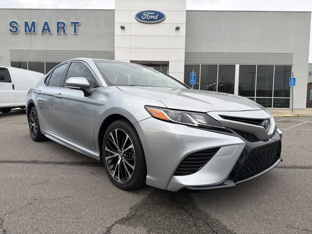 2018 Toyota Camry SE for sale in South Boston, VA