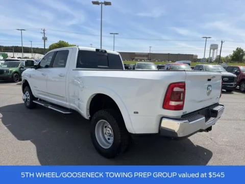 More photos of 2022 Ram 3500 Limited at Smart Ford, VA