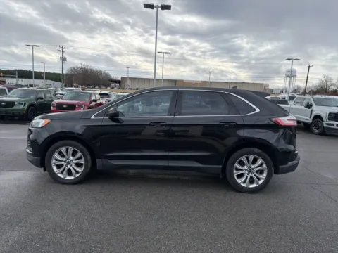 More photos of 2020 Ford Edge Titanium at Smart Ford, VA