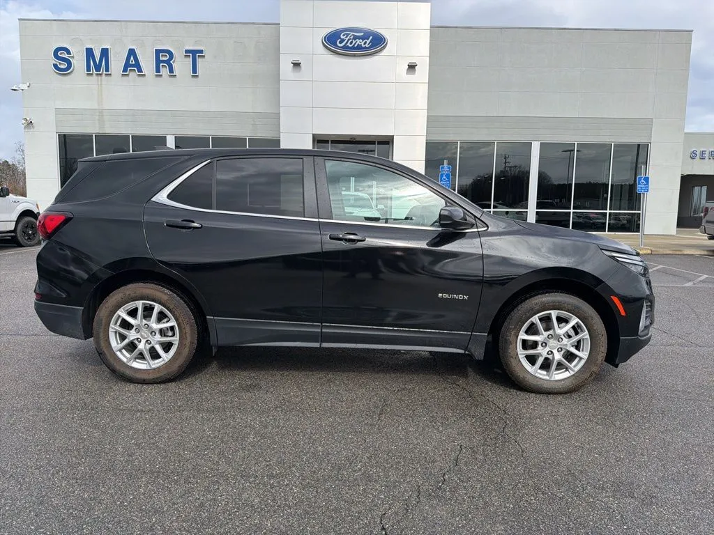 Black 2024 Chevrolet Equinox LT for sale in South Boston, VA