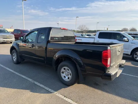 More photos of 2018 Nissan Frontier S at Smart Ford, VA