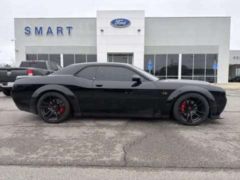 Black 2018 Dodge Challenger R/T Scat Pack for sale in South Boston, VA