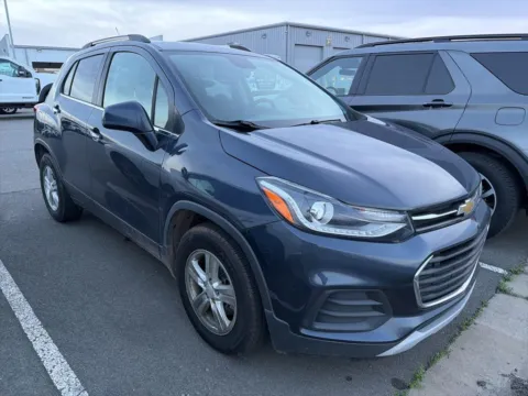 Photos of 2019 Chevrolet Trax LT for sale in South Boston, VA at Smart Ford