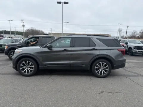 More photos of 2020 Ford Explorer ST at Smart Ford, VA