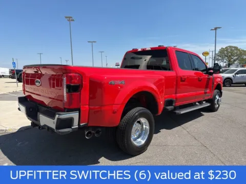 More photos of 2025 Ford F-350SD Lariat at Smart Ford, VA