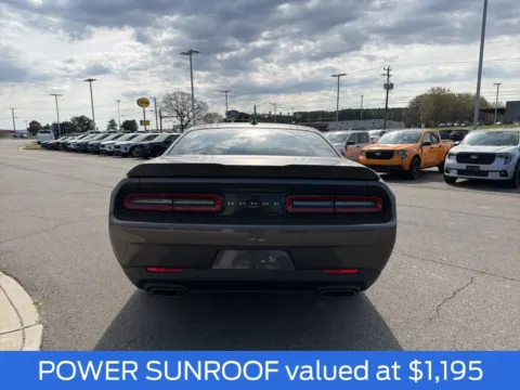 More photos of 2018 Dodge Challenger 392 Hemi Scat Pack Shaker at Smart Ford, VA