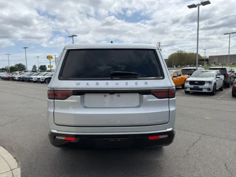 More photos of 2024 Jeep Wagoneer Series II at Smart Ford, VA