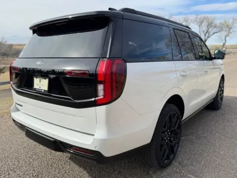 More photos of 2026 Ford Expedition Max Platinum at Smart Ford, VA