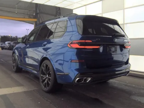 More photos of 2025 BMW X7 M60i at Smart Ford, VA