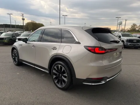 More photos of 2024 Mazda CX-90 PHEV Premium Plus at Smart Ford, VA