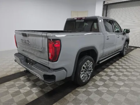 More photos of 2025 GMC Sierra 1500 Denali Ultimate at Smart Ford, VA