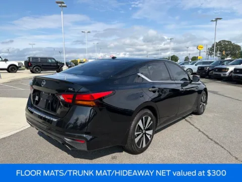 More photos of 2021 Nissan Altima 2.5 SL at Smart Ford, VA