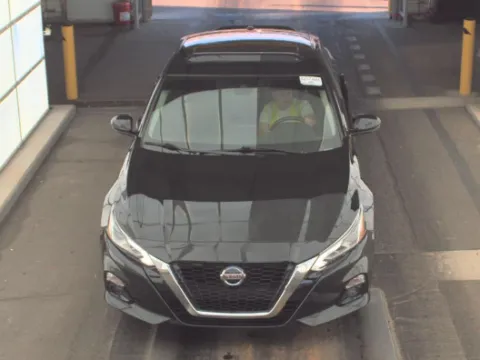 Photos of 2021 Nissan Altima 2.5 SL for sale in South Boston, VA at Smart Ford