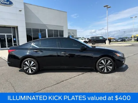 Photos of 2021 Nissan Altima 2.5 SL for sale in South Boston, VA at Smart Ford