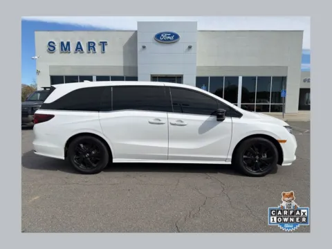 White 2024 Honda Odyssey Sport for sale in South Boston, VA
