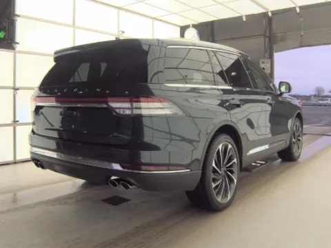 More photos of 2023 Lincoln Aviator Reserve at Smart Ford, VA