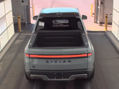 More photos of 2022 Rivian R1T Adventure at Smart Ford, VA