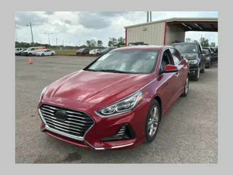 Red 2018 Hyundai Sonata Limited for sale in South Boston, VA