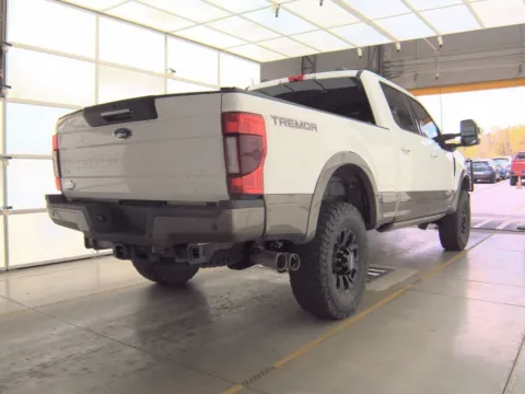 More photos of 2022 Ford F-250SD King Ranch at Smart Ford, VA