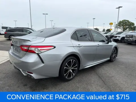 More photos of 2020 Toyota Camry SE at Smart Ford, VA
