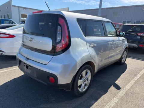 More photos of 2018 Kia Soul at Smart Ford, VA