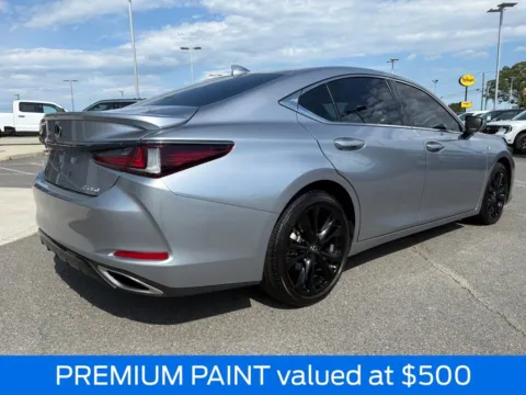 More photos of 2022 Lexus ES 350 F Sport at Smart Ford, VA