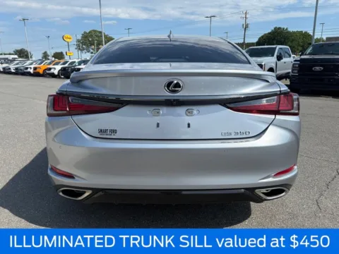 More photos of 2022 Lexus ES 350 F Sport at Smart Ford, VA