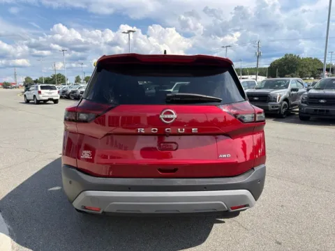 More photos of 2023 Nissan Rogue S at Smart Ford, VA