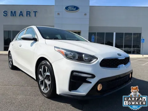 White 2021 Kia Forte LXS for sale in South Boston, VA