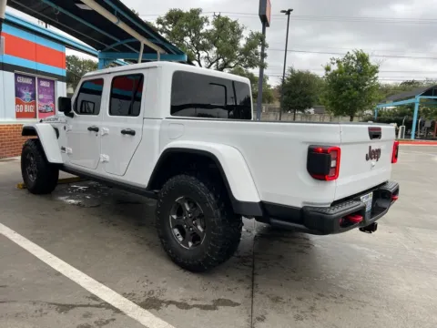 Photos of 2020 Jeep Gladiator Rubicon for sale in South Boston, VA at Smart Ford