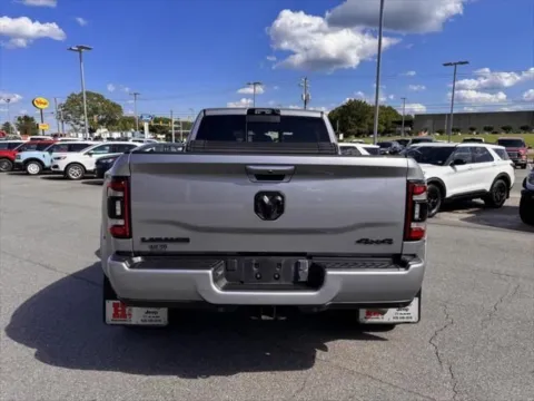 More photos of 2022 Ram 3500 Laramie at Smart Ford, VA