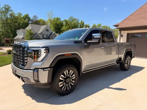 More photos of 2024 GMC Sierra 2500HD Denali Ultimate at Smart Ford, VA